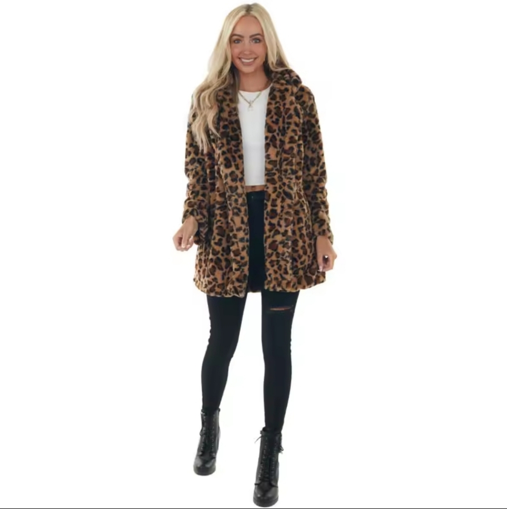 Women's European and American autumn and winter leopard print women's Faux Fur - Picture 3 of 4